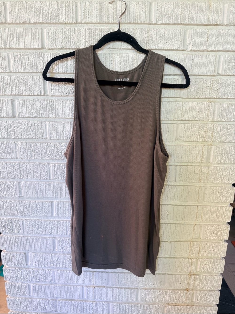 Todd Snyder. taupe Sleeveless Tank Top